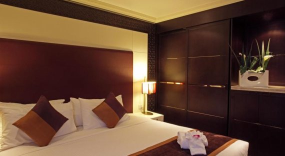Carlton Tower Hotel Dubai