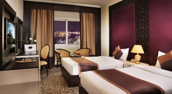 Carlton Tower Hotel Dubai